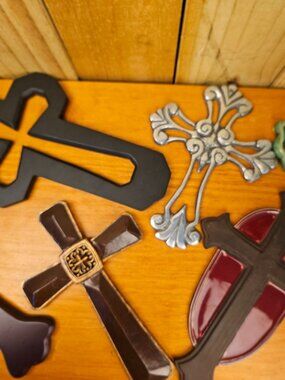 Set Of 5 Decorative Wall Crosses Mixed Materials Metallic Ceramic & Wood Various